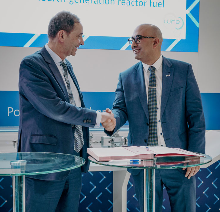Signature of the agreement with Bernard Fontana, CEO of Framatome, and Kurt Terrani, EVP of USNC